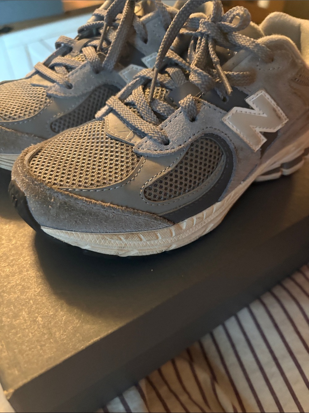 New Balance Kids Grey Mesh & Suede Sneakers